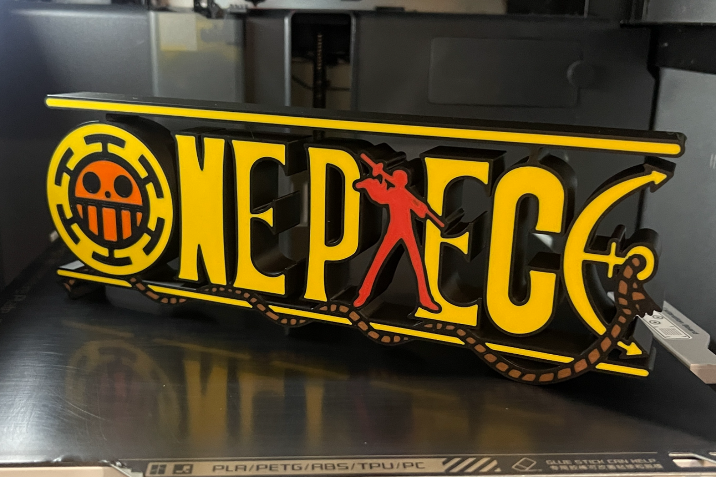 ONE PIECE LOGO - TRAFALGAR LAW